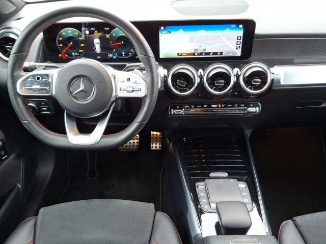 MERCEDES-BENZ GLB 200 d Automatic Premium