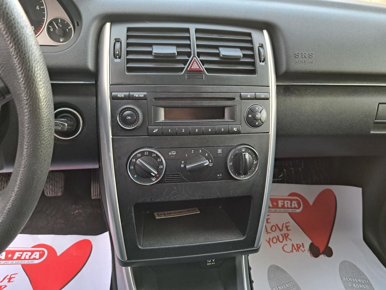 Mercedes-benz B 180 CDI Premium / UNICO PROPRIETARIO SOLO 90.000 KM