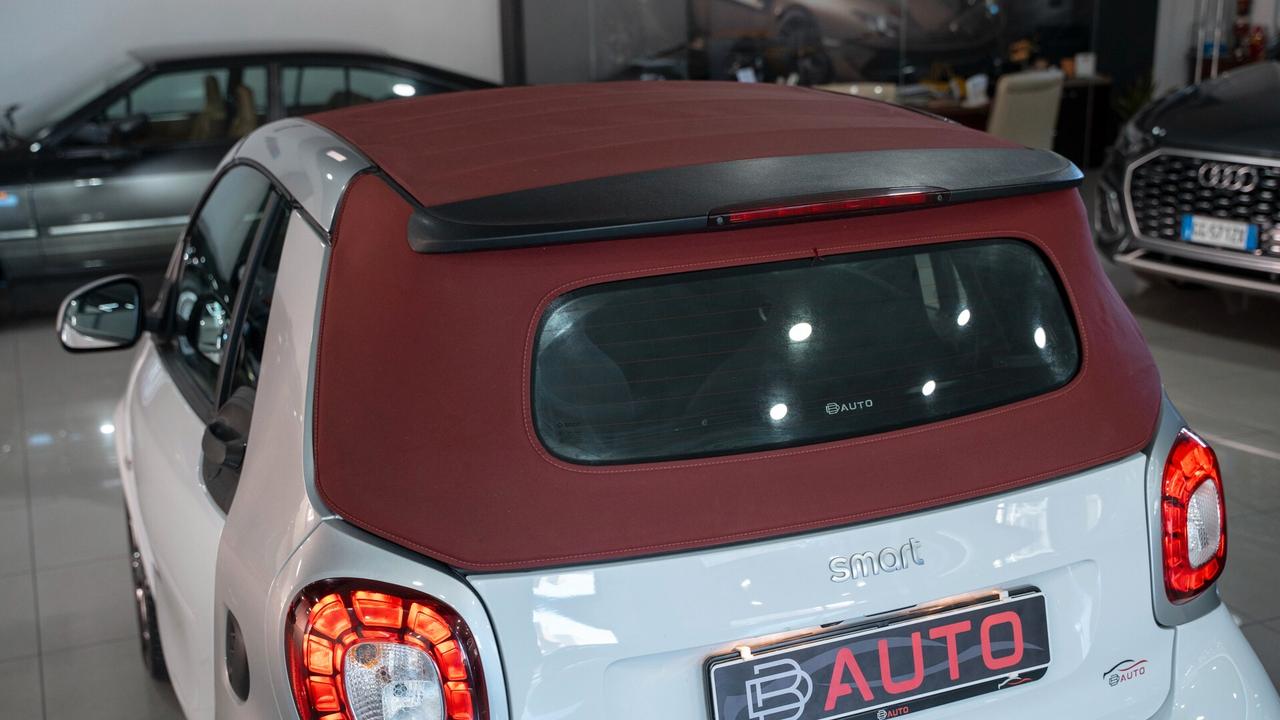 Smart ForTwo CABRIO 0.9 T 90 CV PASSION AUTO NAVI LED FULL OPTIONAL