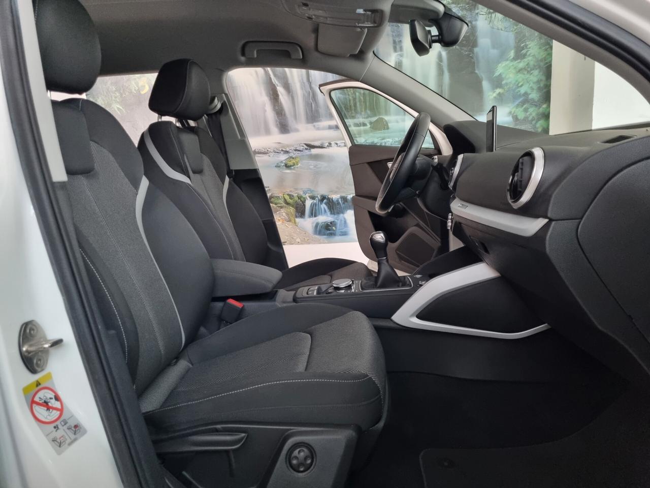 Audi Q2 30 TFSI Admired TELECAMERA, FULL LED, KEYLESS