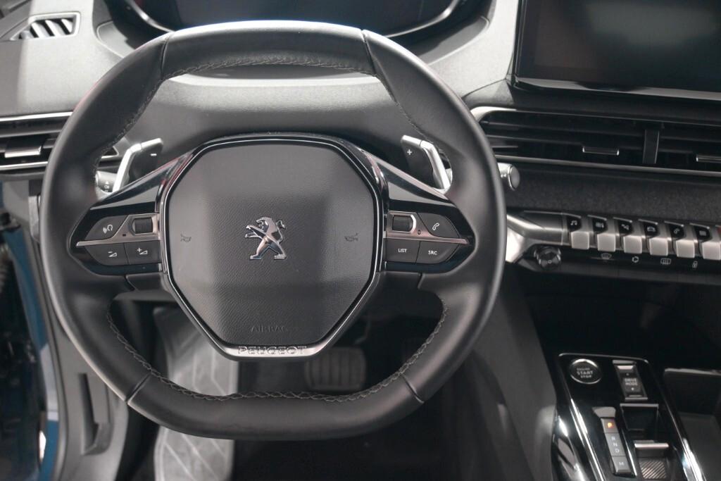 PEUGEOT 3008 1.5 BLUEHDI 130CV EAT8 SeS ALLURE ( FARI LED - I-COCKPIT - CRUISE - NAVI - MIRROR - PDC - TELECAMERA POST. - CERCHI 18 )