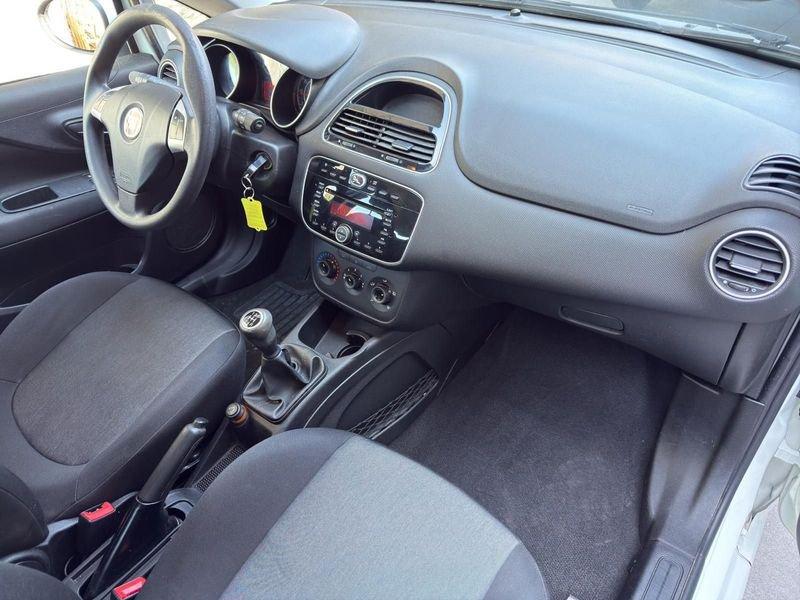 FIAT Punto PUNTO 5p 1.3 MultiJet II 75cv STREET