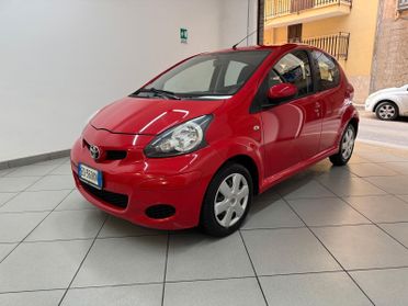 Toyota Aygo 1.0 Benzina 5 porte 2010