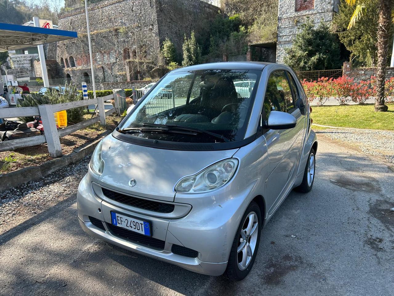Smart ForTwo 1000 52 kW coupé pure
