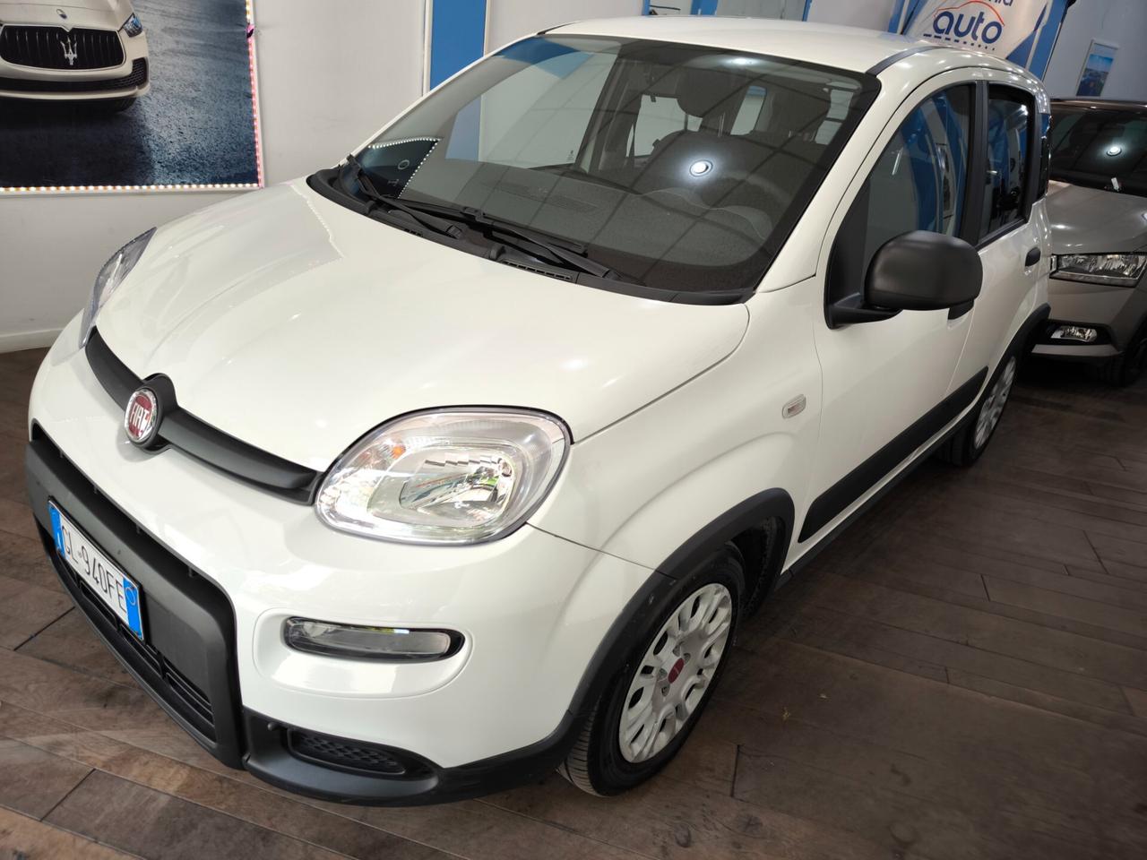 FIAT PANDA 1.0 HYBRID AUTOCARRO