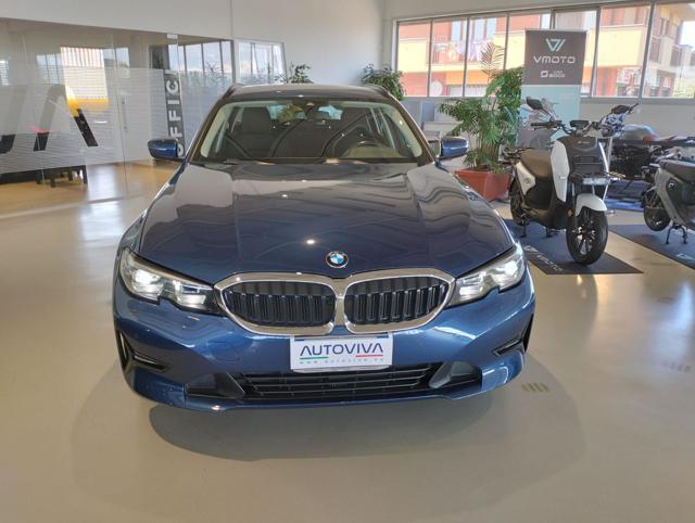 BMW 320 d 48V xDrive Touring Business Advantage