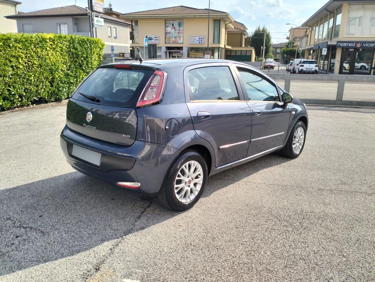 Fiat Punto Evo 1.4 5 porte Blue&Me EasyPower