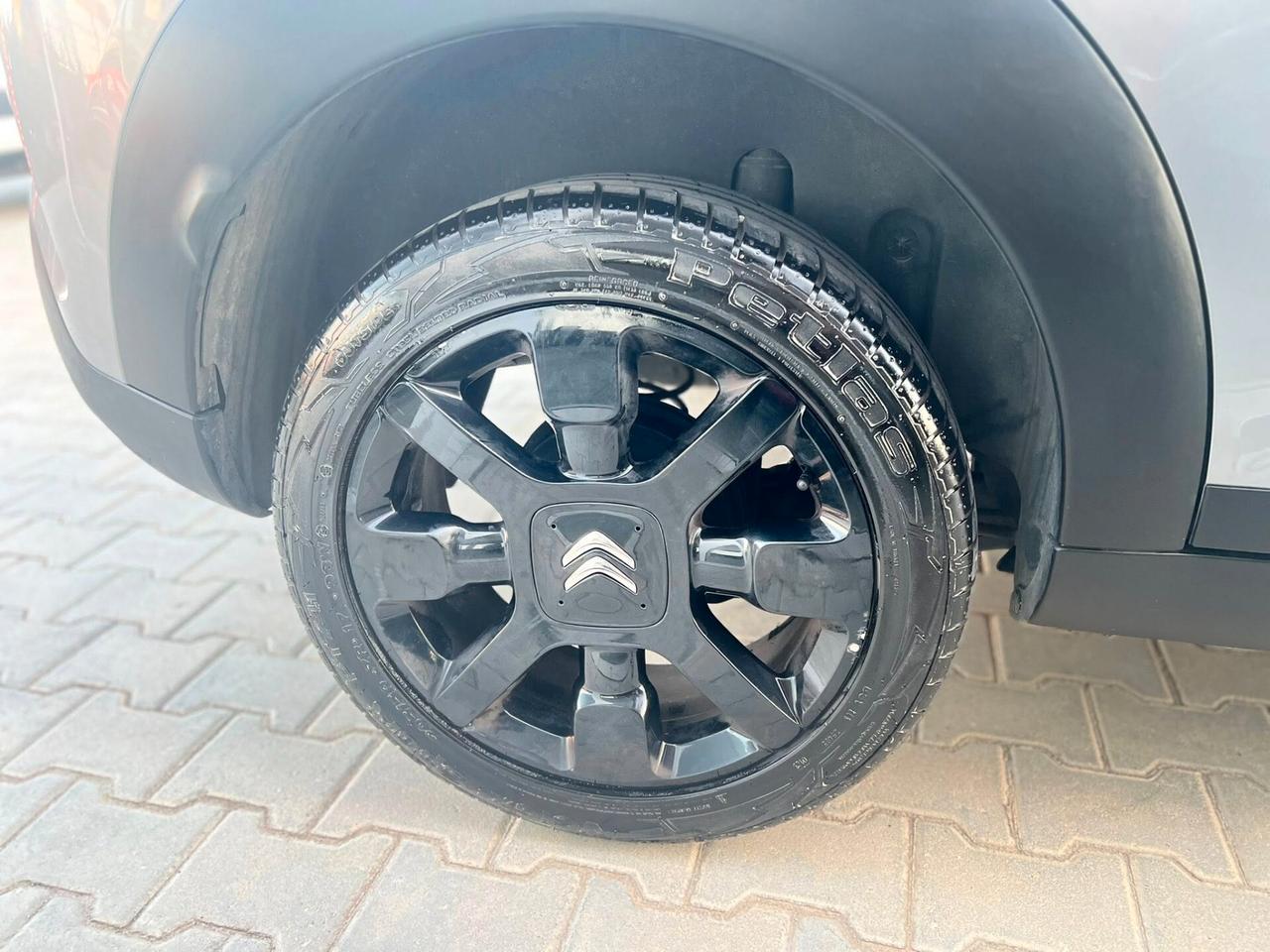 Citroen C4 Cactus BlueHDi 100 S&S Shine