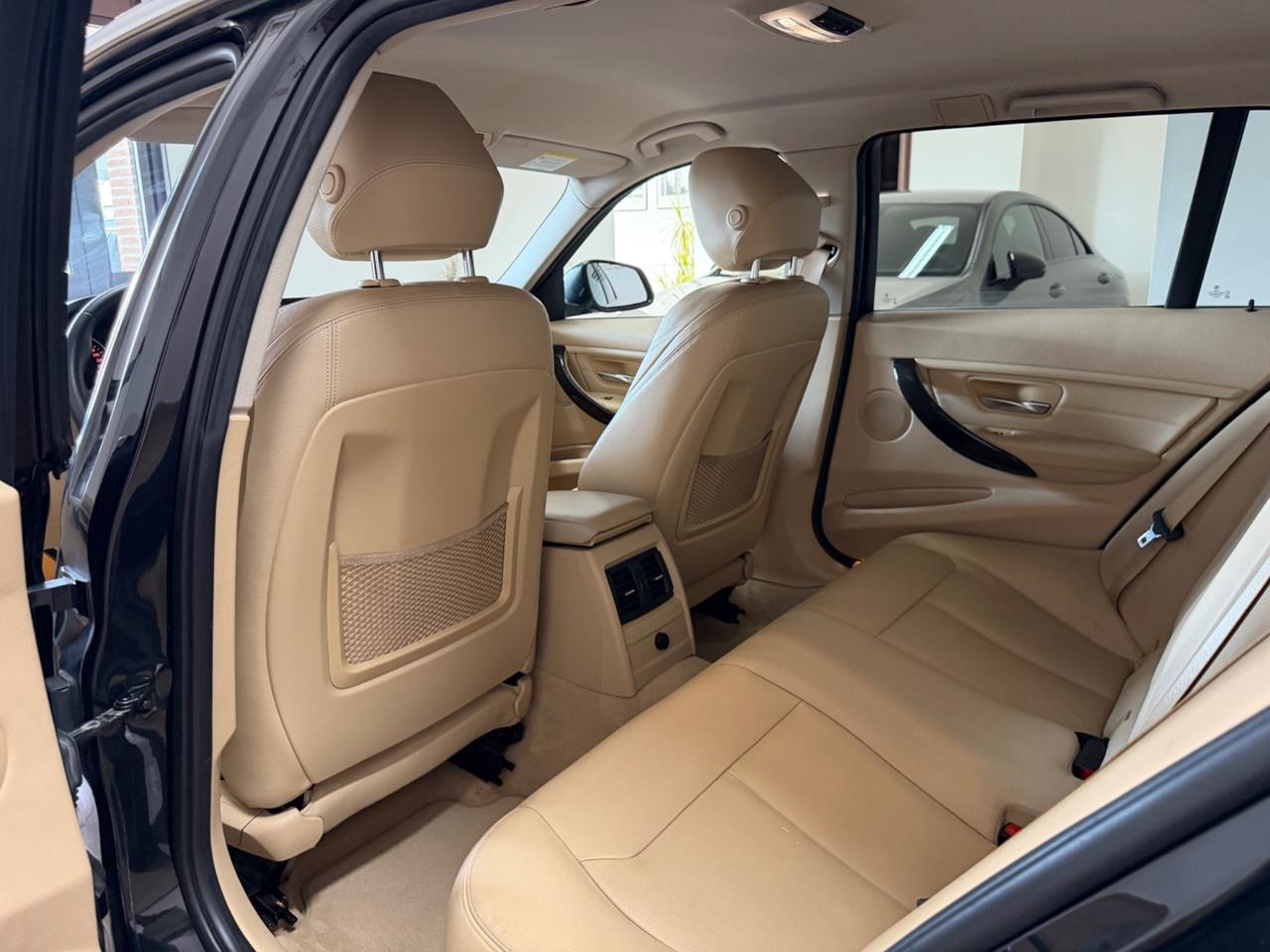 Bmw 318 318d Touring LUXURY aut.