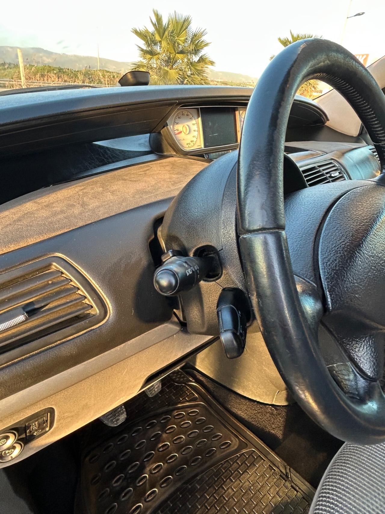 Peugeot 807 2.0 HDi 163CV SV