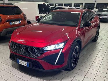 Peugeot 408 1.2 Puretech Allure *Automatica*