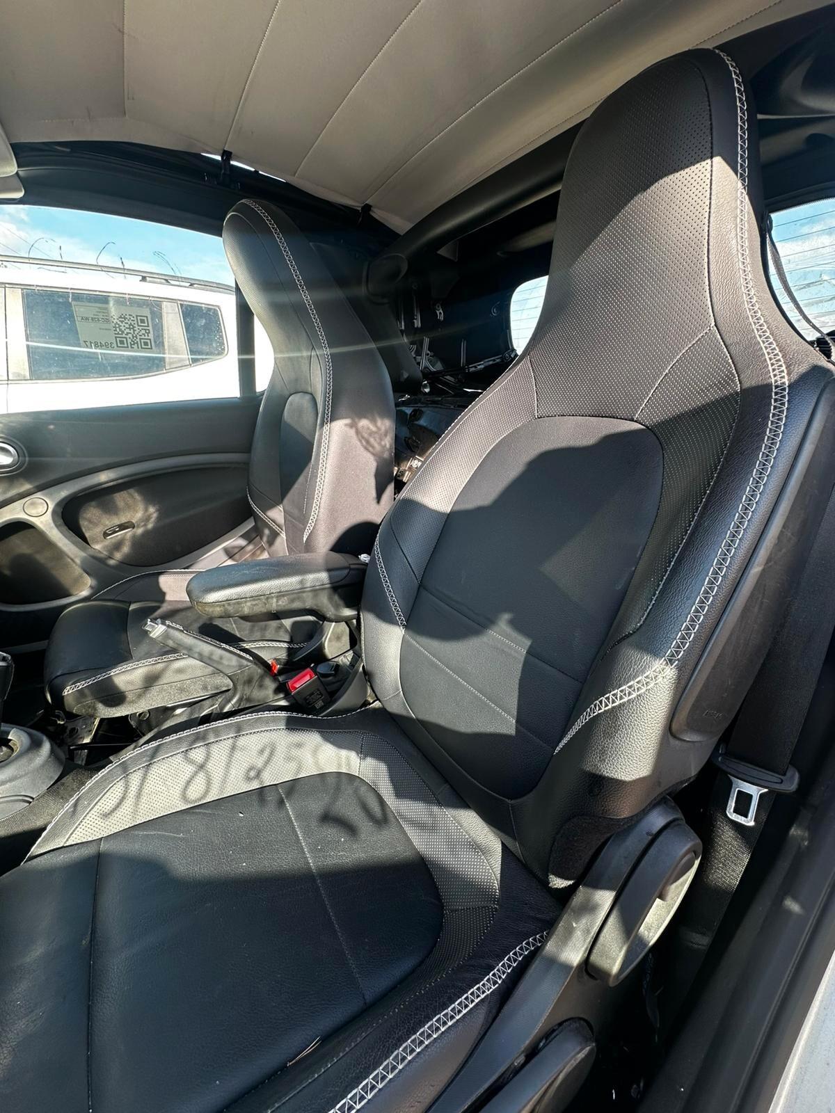 Smart ForTwo BRABUS 0.9 Turbo twinamic cabrio 15th anniversary