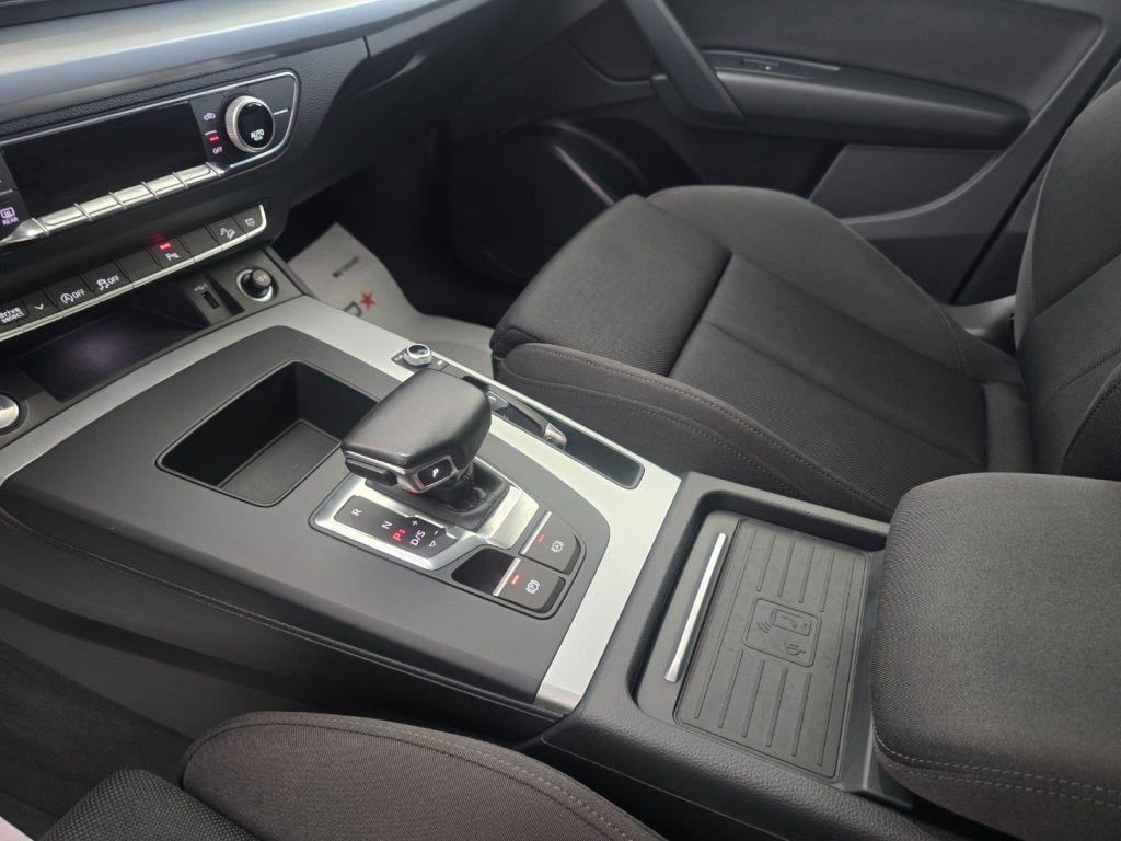 Audi Q5 Sportback 40 2.0 tdi mhev 12V S line quattro s-tronic