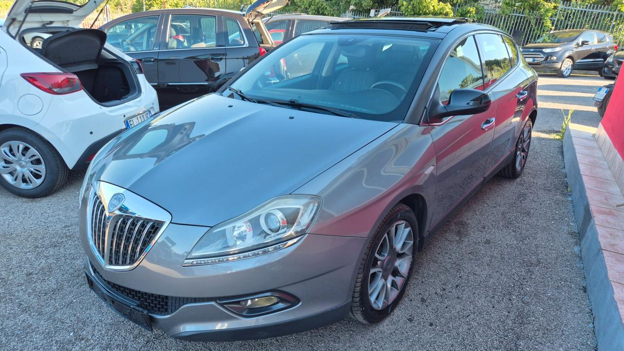Lancia Delta 1.6 MJT DPF Platino