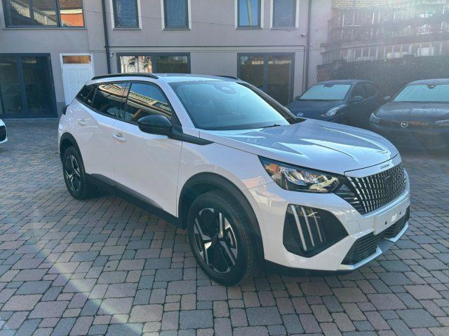 PEUGEOT 2008 Hybrid 145 e-DCS6 Allure KM 0