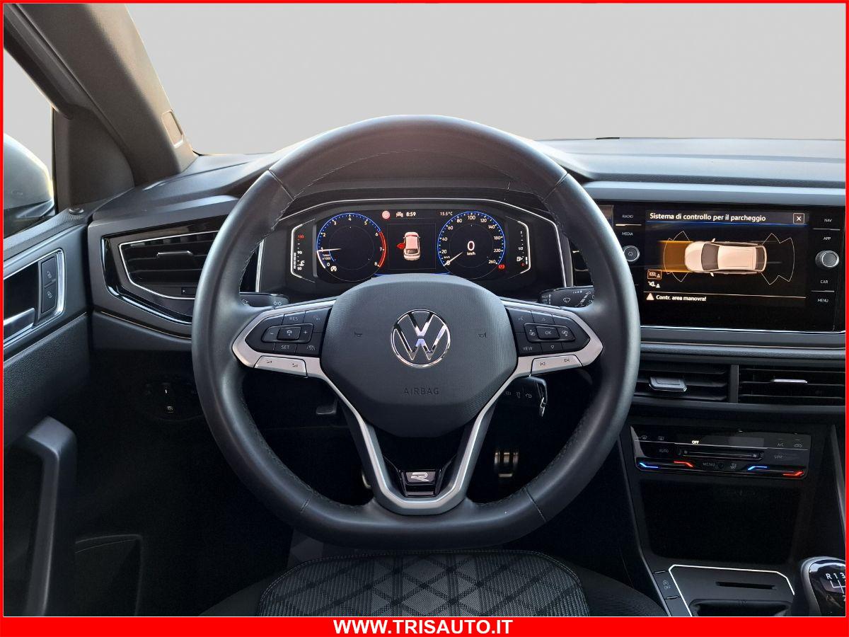 VOLKSWAGEN Taigo 1.0 TSI R-line NEOPATENTATI (TETTO APRIBILE)