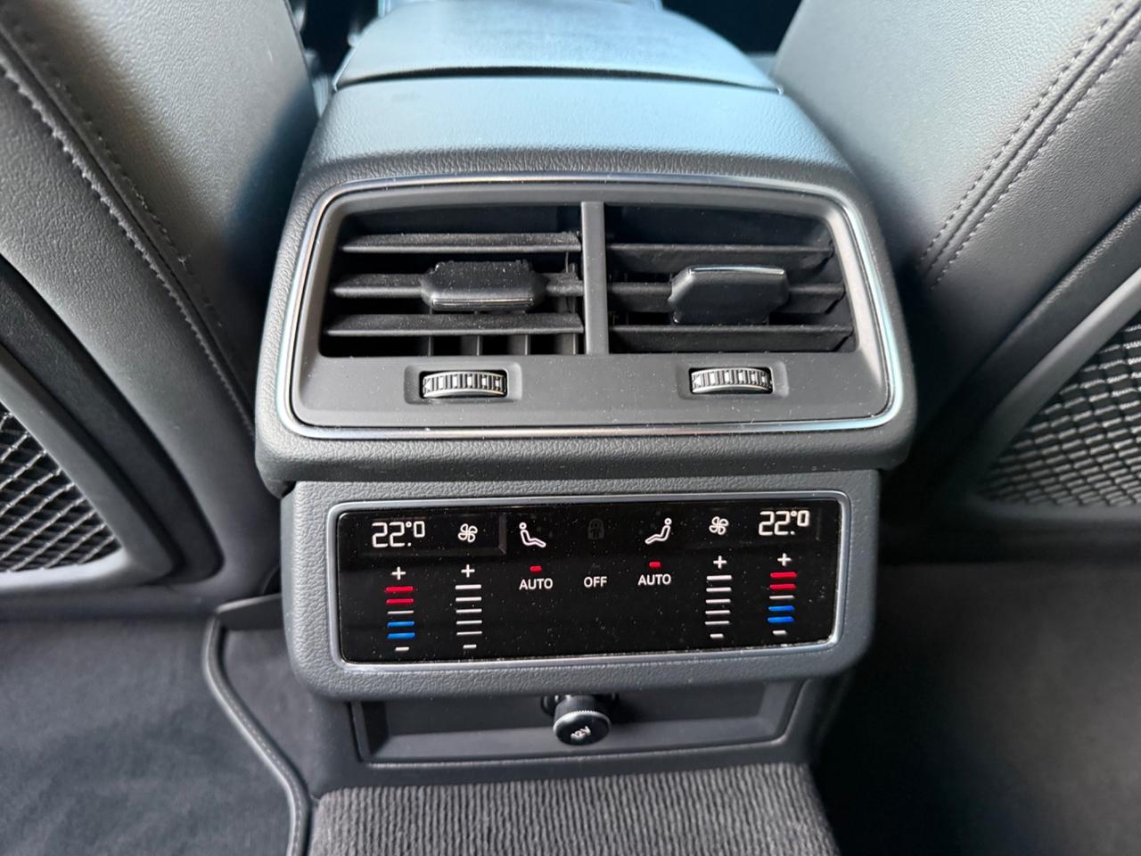 Audi A6 AVANT SLINE INTERNO ESTERNO