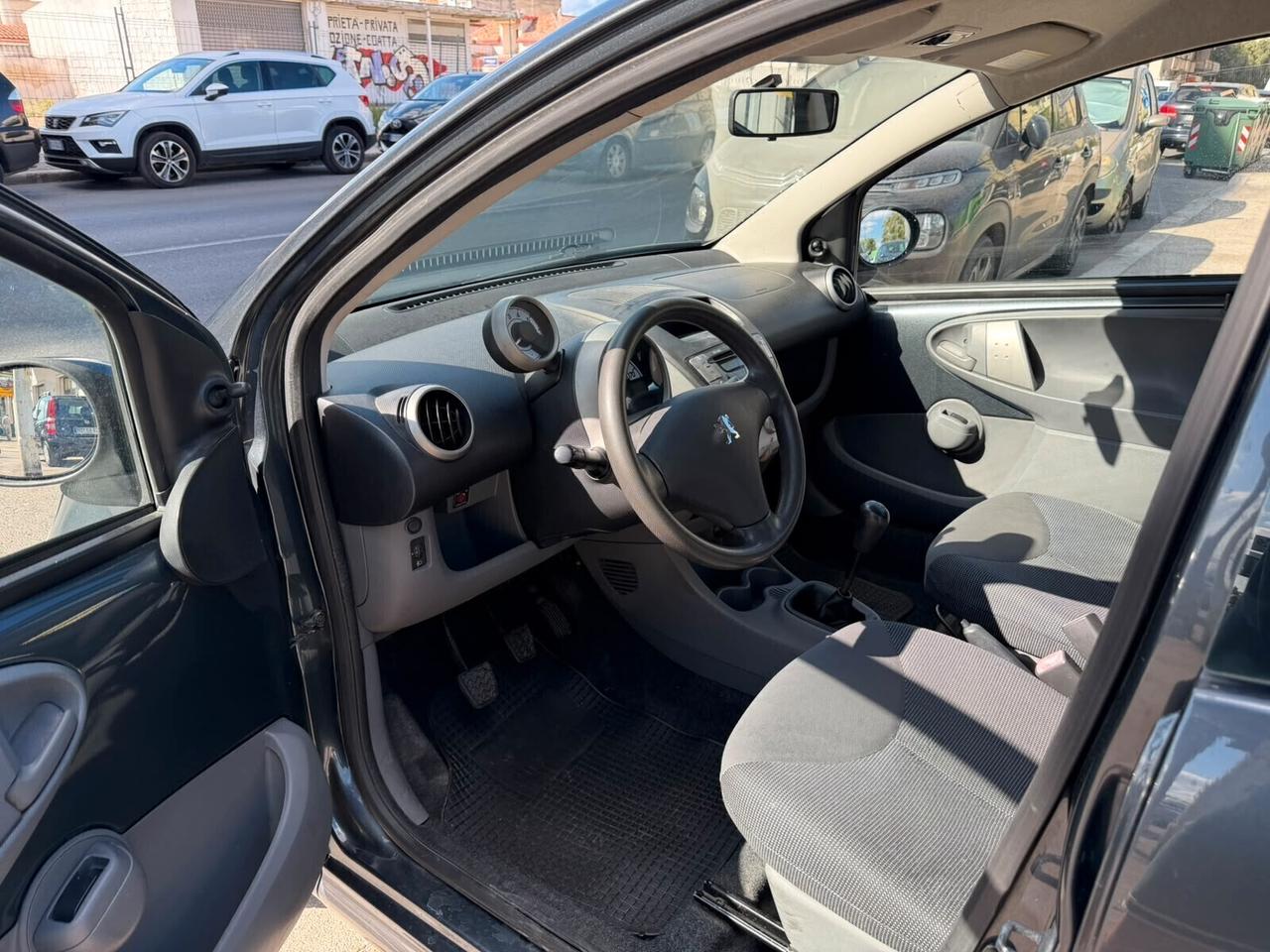 Peugeot 107 1.4 HDi 5p. Plaisir