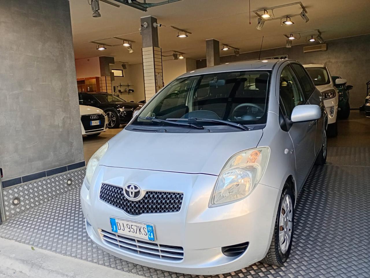 Toyota Yaris 1.4 D-4D 5 porte