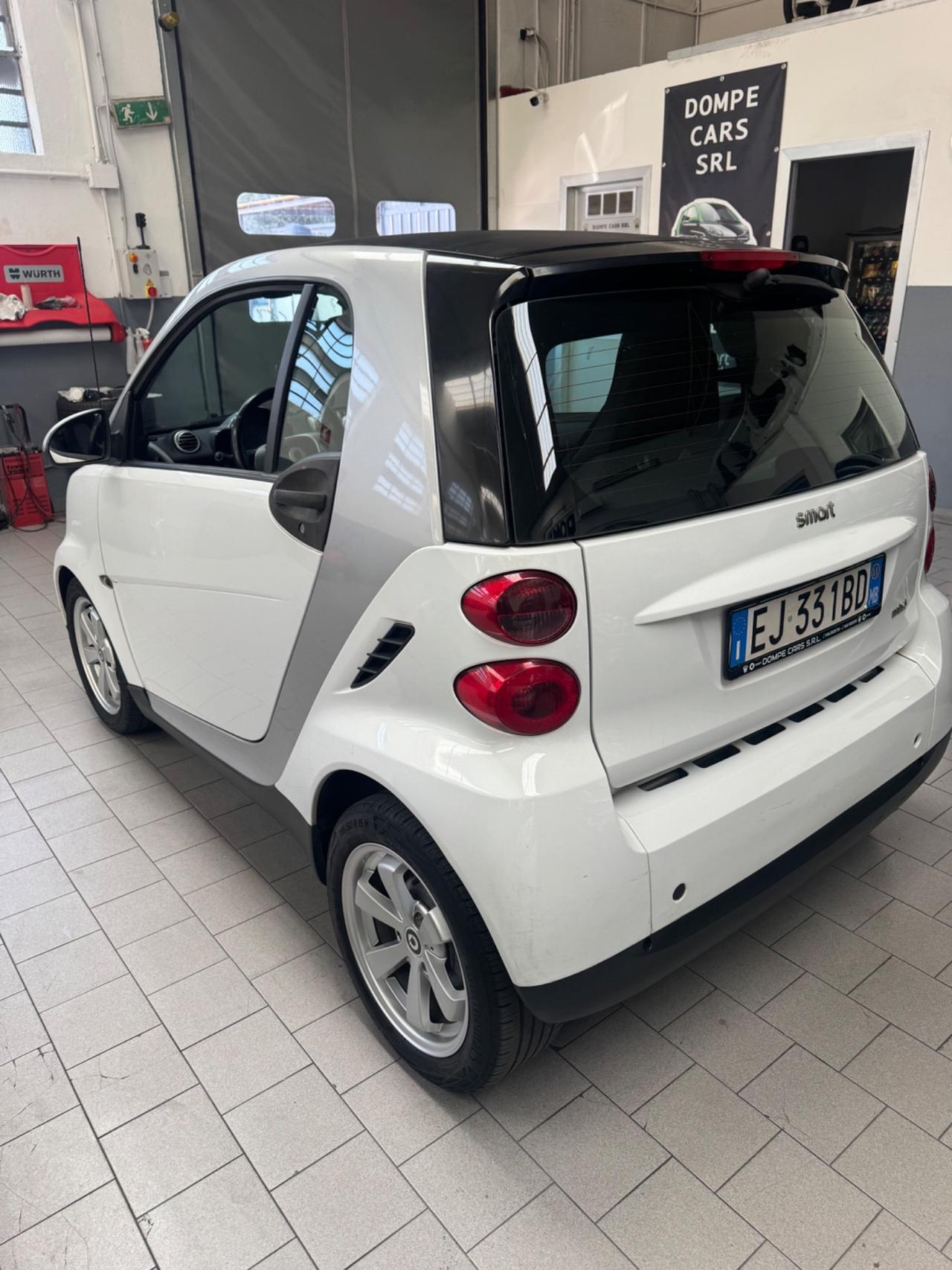 Smart 451 MHD 71cv 52kw euro 5/b ideale x neo patentati