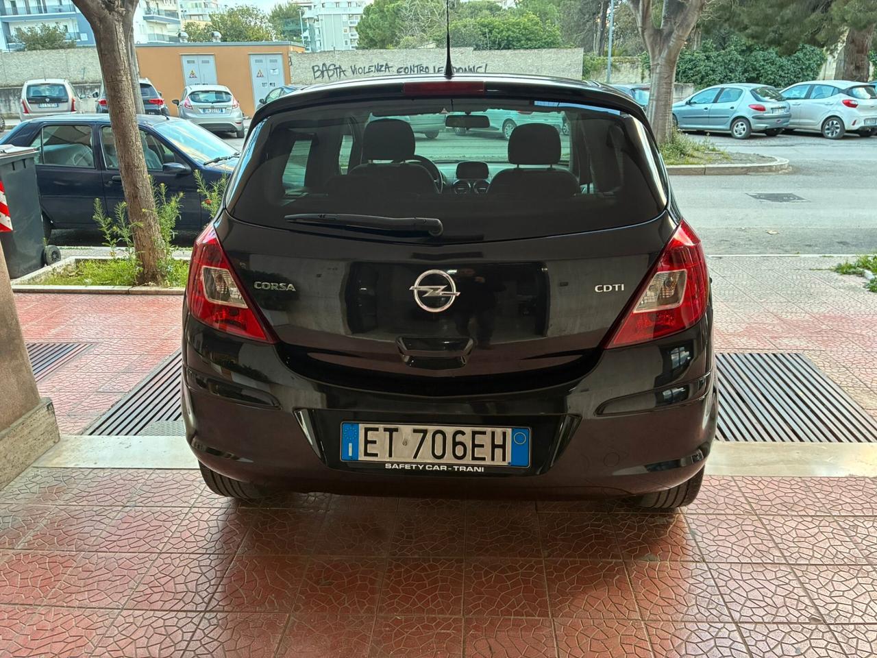 Opel Corsa 1.3CDTI 75CV 5p perfetta-13