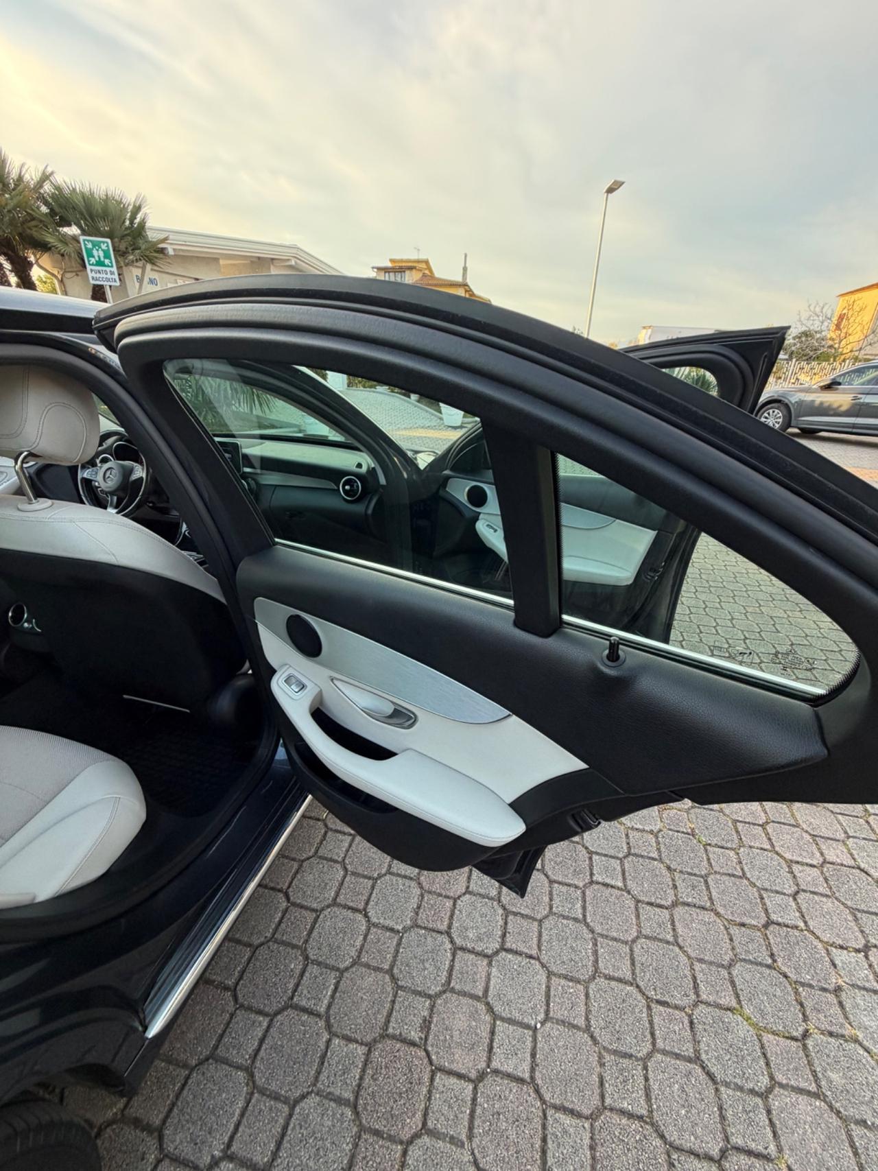 Mercedes-benz C 200 d Premium