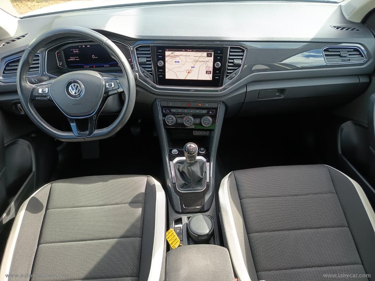 VOLKSWAGEN T-Roc 1.6 TDI SCR Advanced BlueMot.Tech. NAVI+RETRO