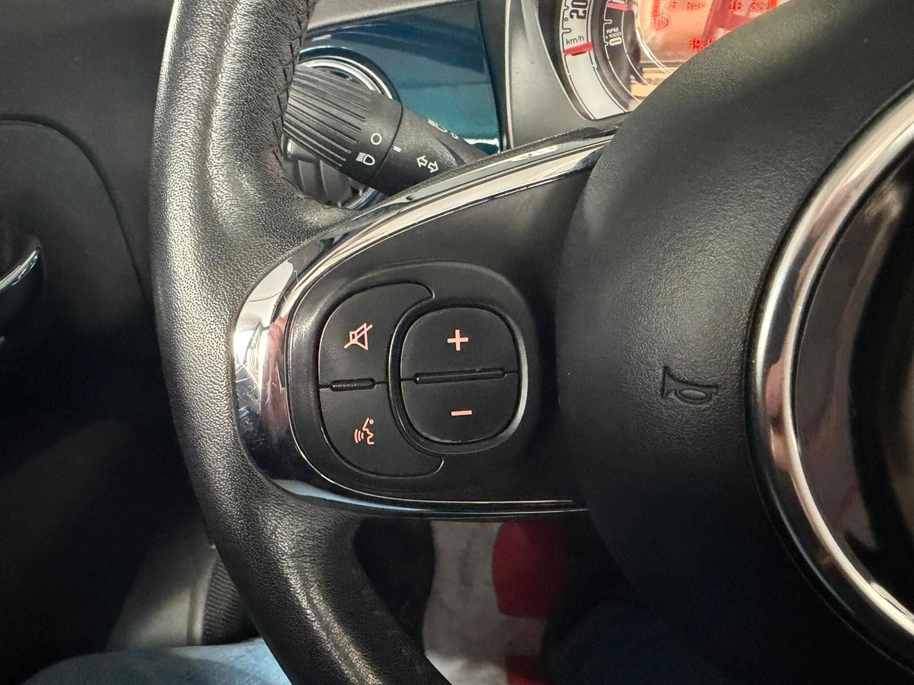 Fiat 500c CABRIO 1.2cc LOUNGE 69cv C/AUTOMATICO