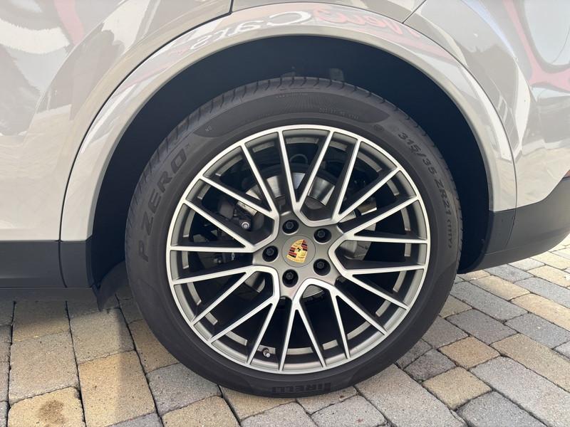 Porsche Cayenne 3.0 tiptronic MATRIX-TETTO-NAVI-21"