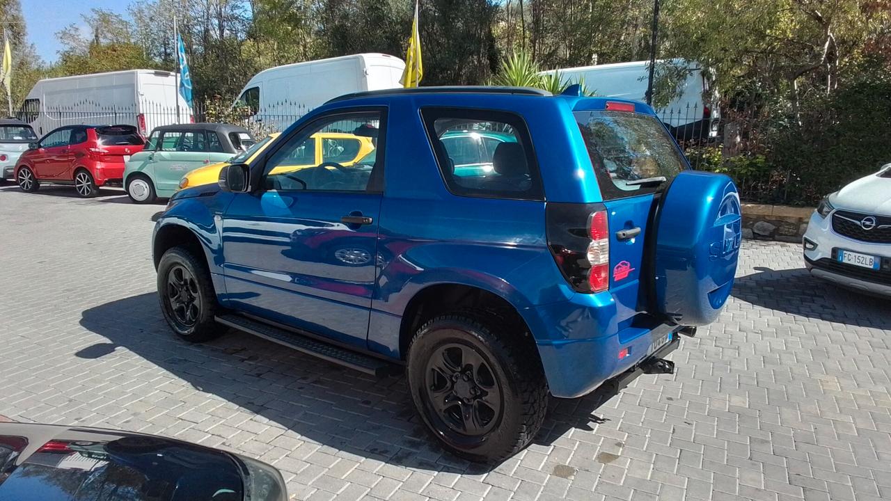 Suzuki Grand Vitara 1.9 Special edition