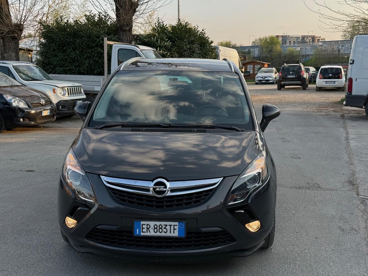 Opel Zafira Tourer 1.4 Turbo 140CV GPL Cosmo