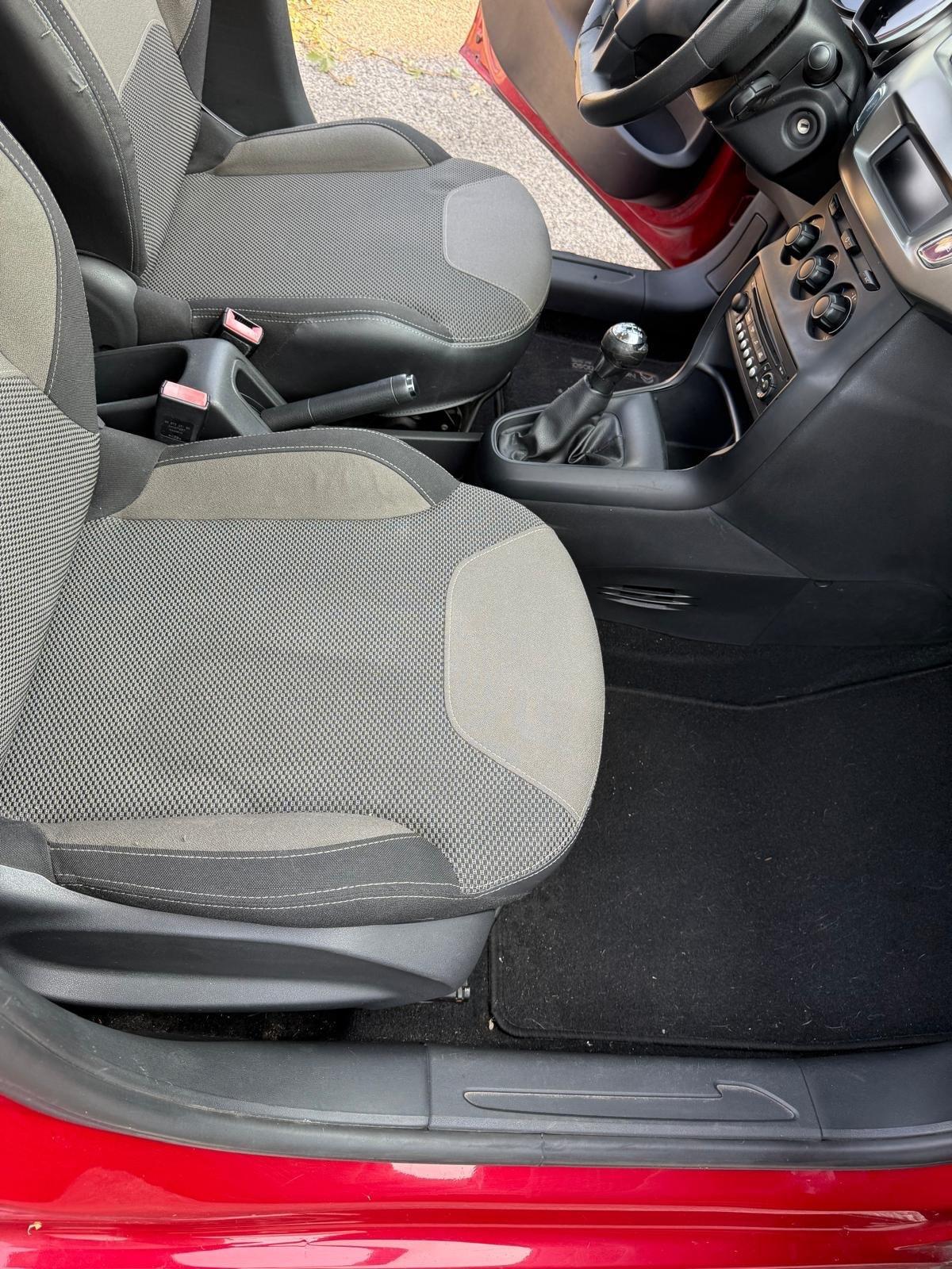 Citroen C3 PureTech 68 Attraction