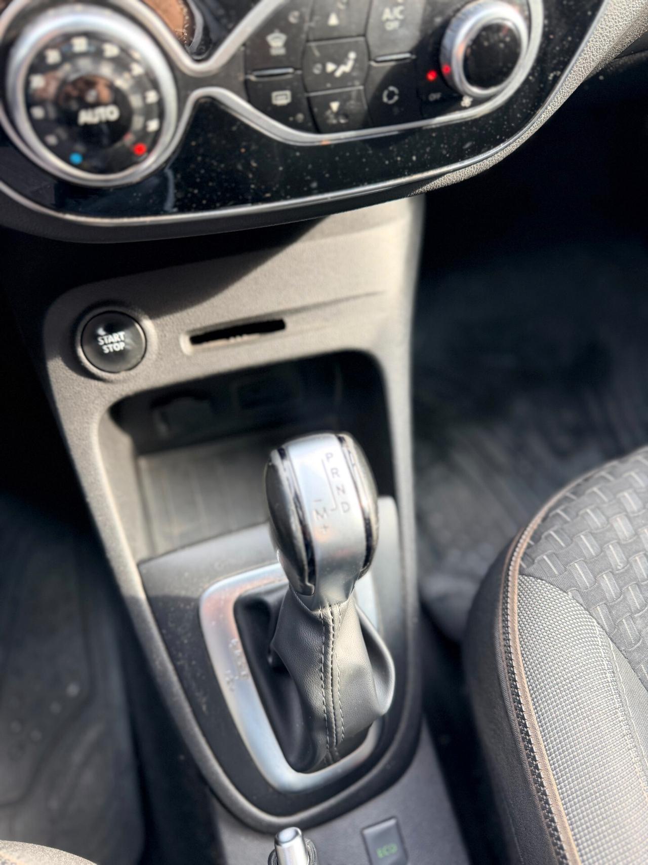 Renault Captur dCi 8V 90 CV EDC Start&Stop Energy Intens