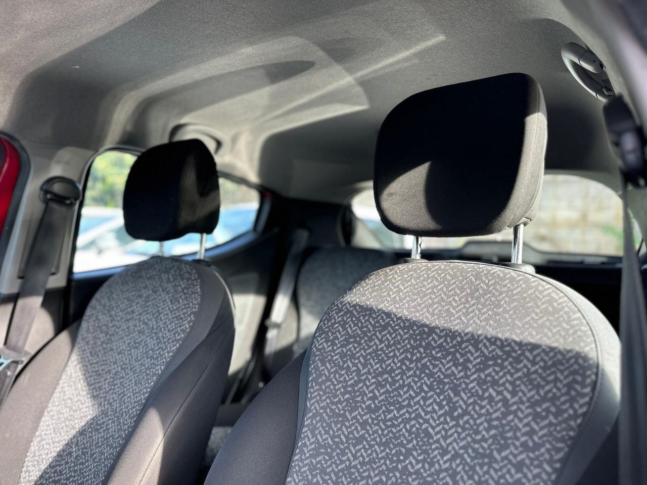 LANCIA Ypsilon 3ª serie - Ypsilon 1.2 69 CV 5 porte Platinum