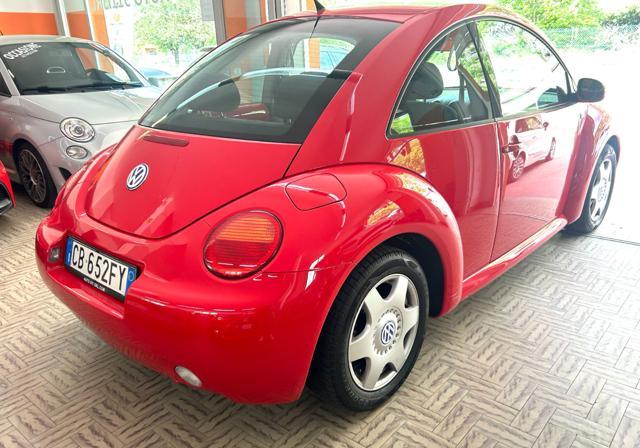 VOLKSWAGEN New Beetle 1.6 BENZ. GPL. 2026