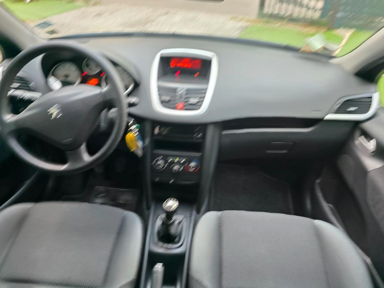 Peugeot 207 1.4BZ/GPL 73CV GPL FINO 2031-2010