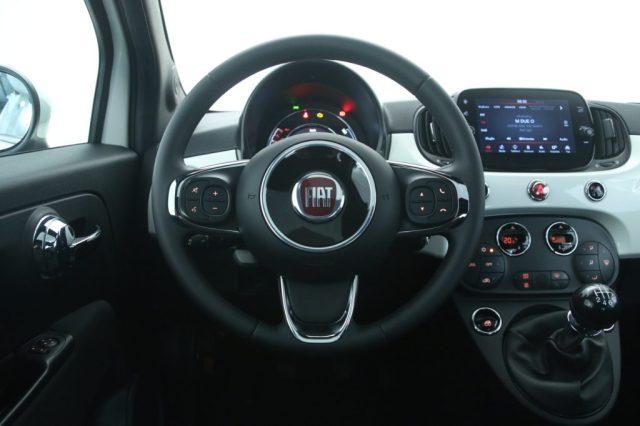 FIAT 500 1.0 Hybrid Tetto panoramico/Neopatentati/Uconnect