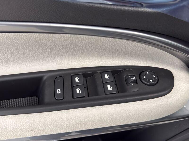 FIAT 600 600 Hybrid 110 CV DCT MHEV La Prima II