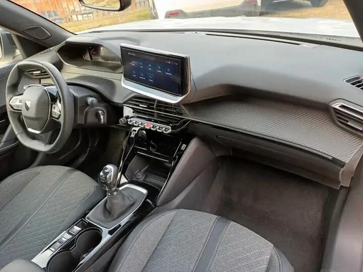 Peugeot 2008 PureTech 100cv S&S Allure