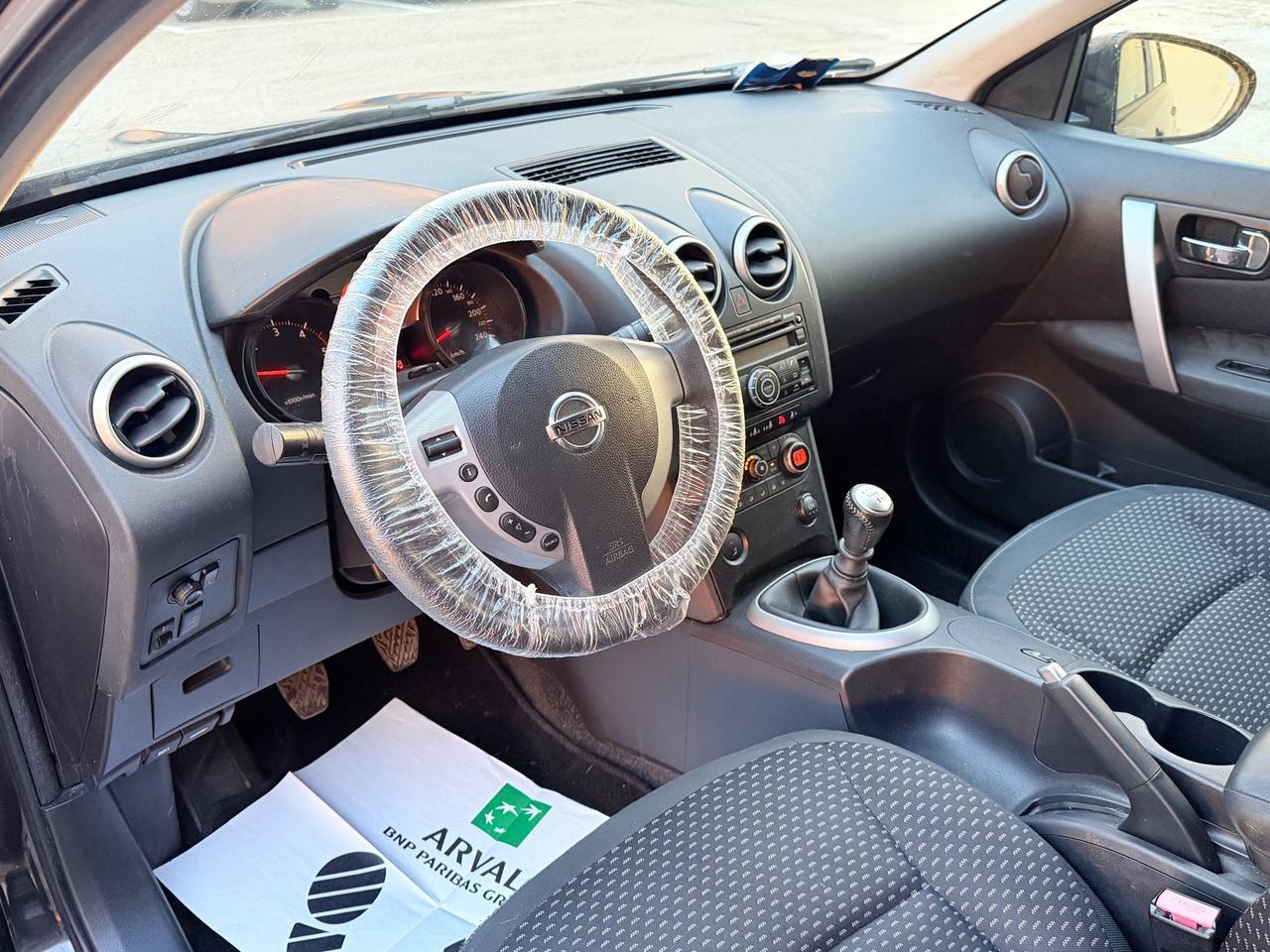 Nissan Qashqai 1.5 dCi Tekna 106CV Neopatentati