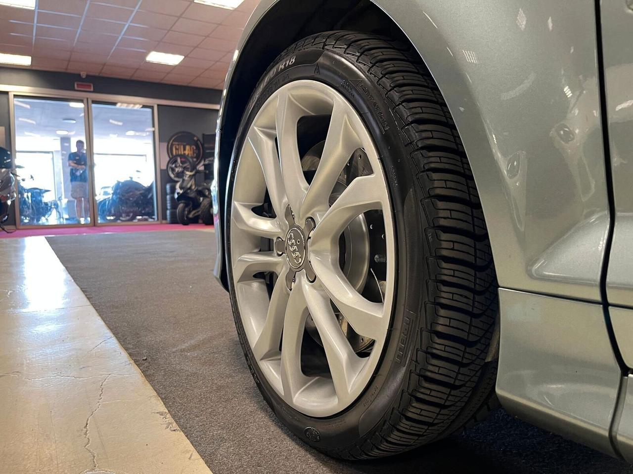 Audi S3 SPB 2.0 TFSI quattro S tronic