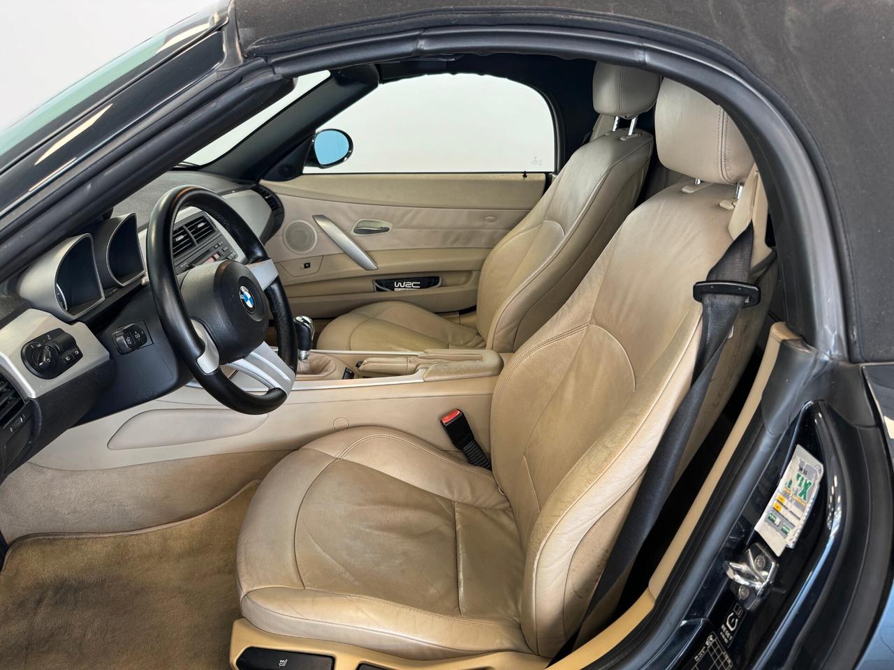 Bmw Z4 2.0i cat Roadster PACK SPORT PERDITA OLIO MOTORE