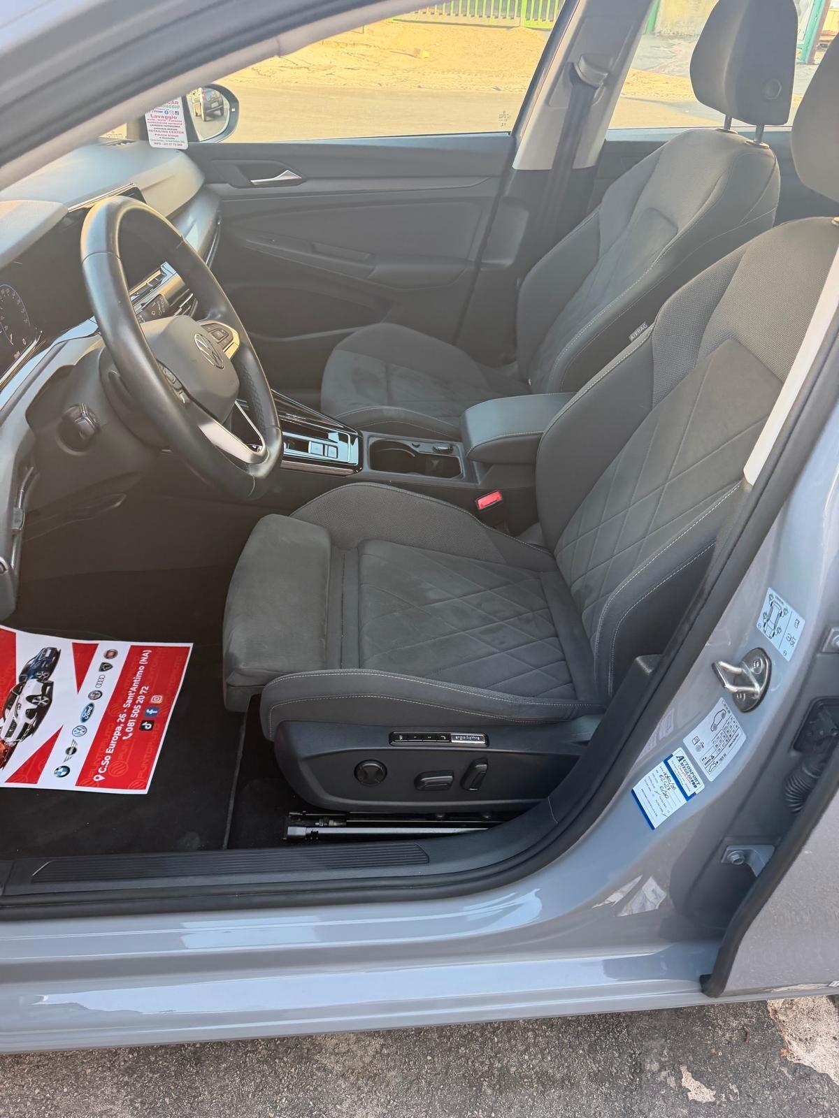 Volkswagen Golf VIII 2020 2.0 tdi Style 115cv dsg