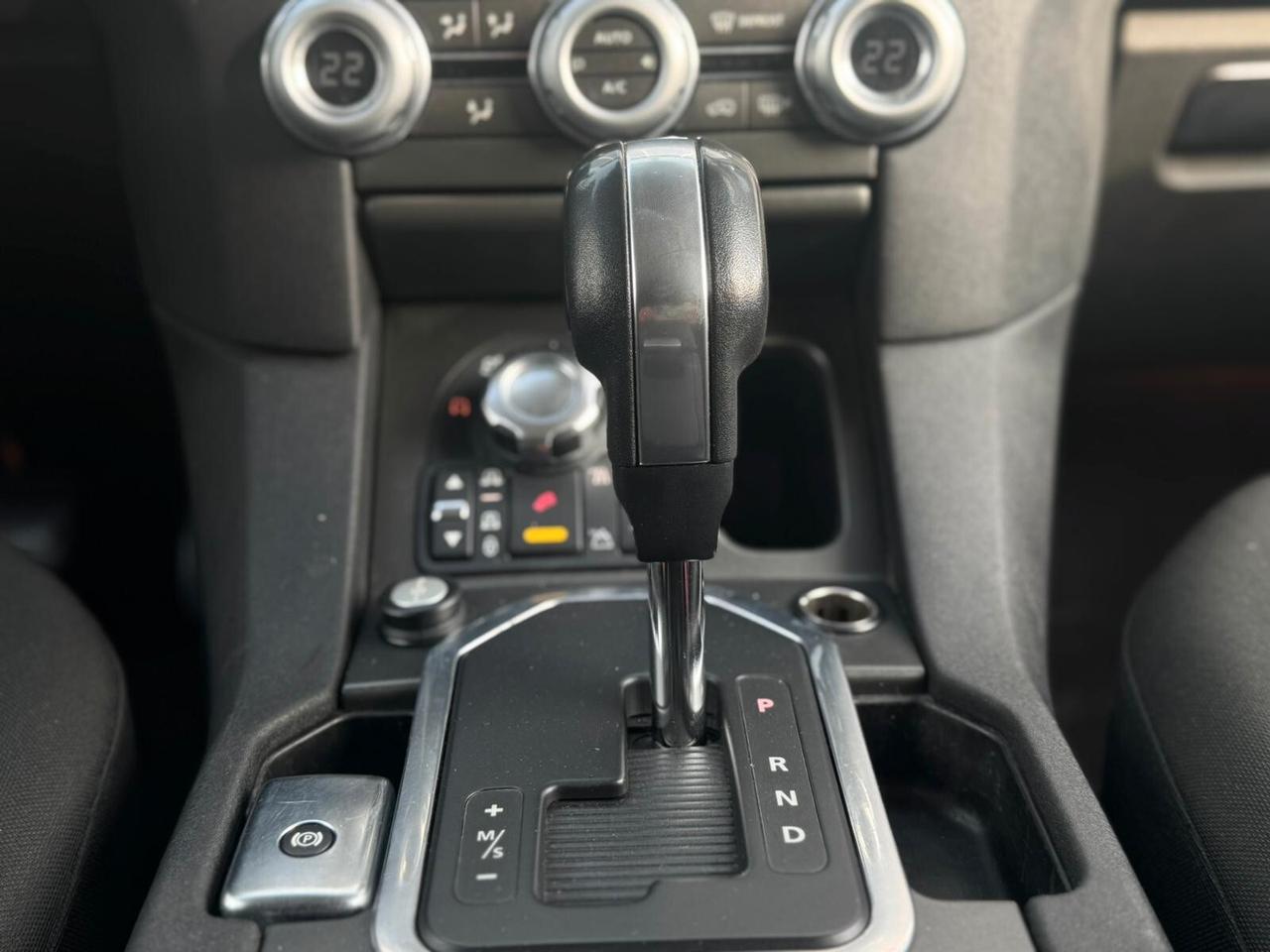 Land Rover Discovery 4 3.0 TDV6 210CV HSE