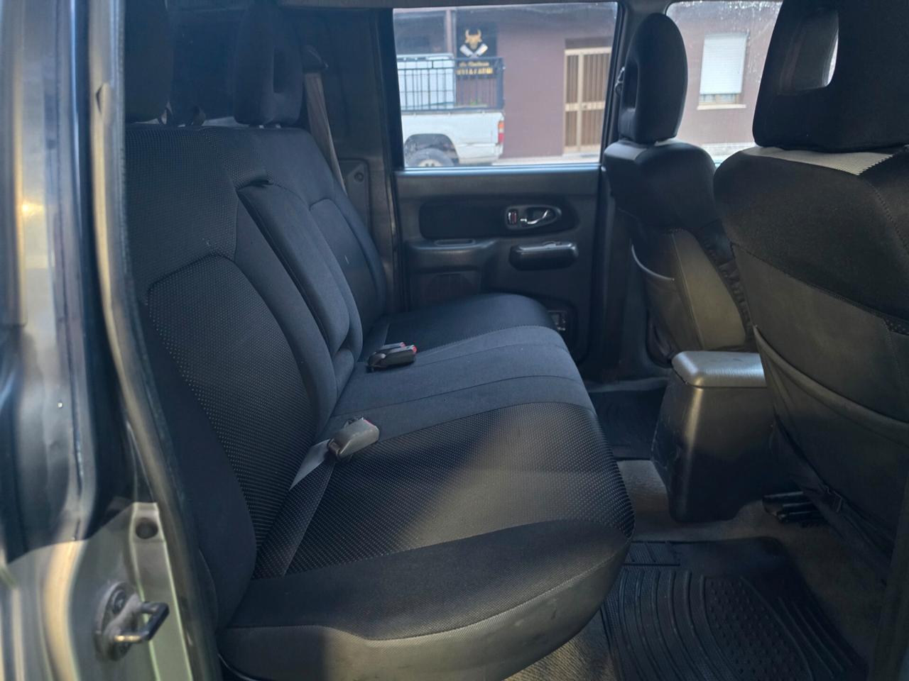 Mitsubishi L200 2.5 TD cat 4WD Double Cab Invite