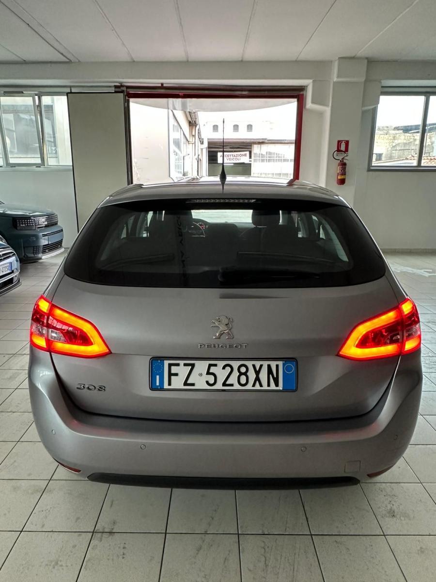 PEUGEOT - 308 SW - 308 BlueHDi 130 EAT6 S&S SW Active