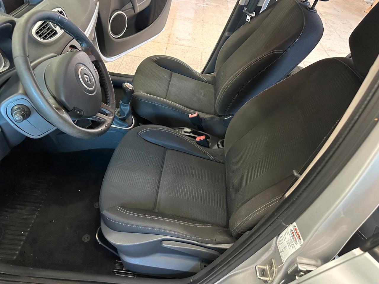 Renault Clio 1.2 16V 5 porte Dynamique 80Mila Km.