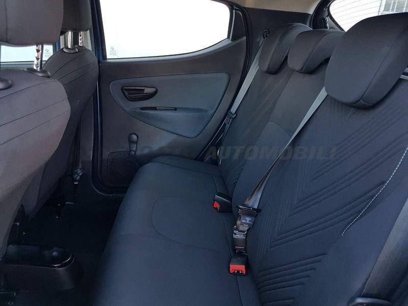 Lancia Ypsilon Ypsilon 1.0 firefly hybrid Gold s&s 70cv 5p.ti