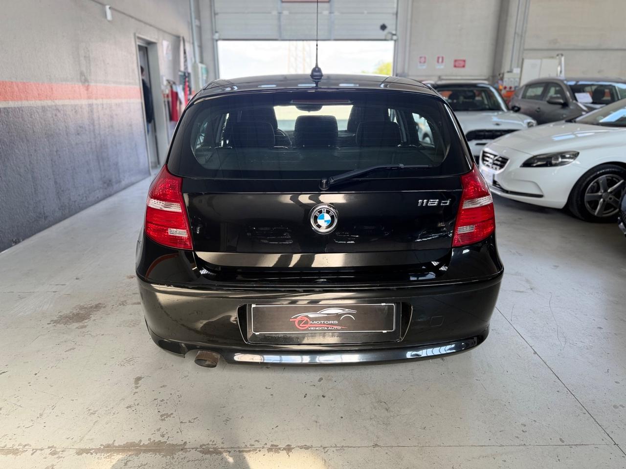 Bmw 118 118d 2.0 143CV cat 5 porte Attiva NEOPATENTATI