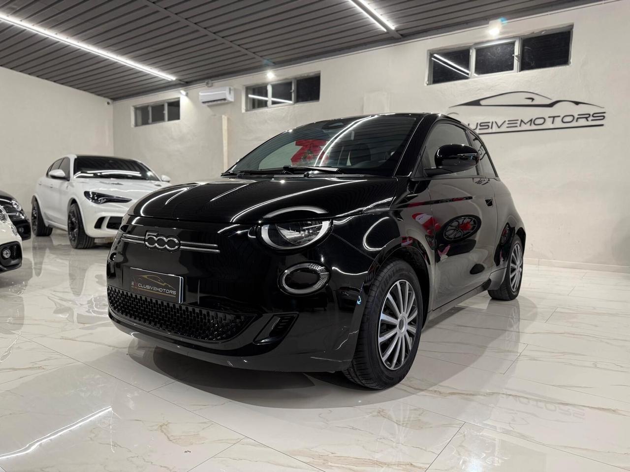 Fiat 500 500e 3+1 42 kWh La Prima